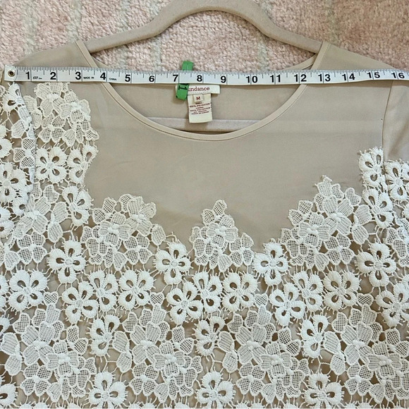 Sundance Nude Blouse with Crochet Lace Overlay Size Medium Office Bohemian - Picture 4 of 9